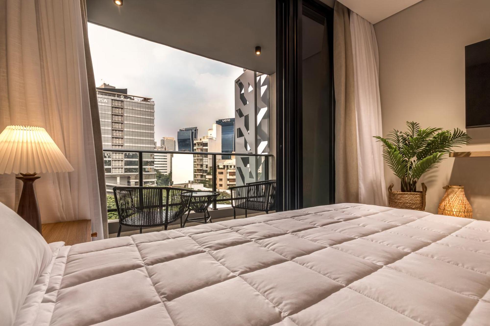 Zentrum - Stay & Residences By Ava Asuncion Exterior photo